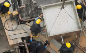 Manufacturing workshop operation on a production line — applicable scene for G808 smart safety helmet